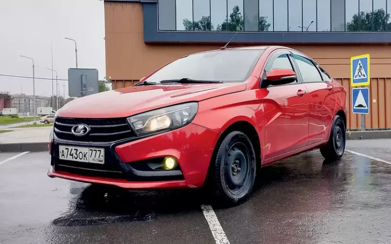 Какие расходы на обслуживание Lada Vesta за 10 лет или 175 000 км
