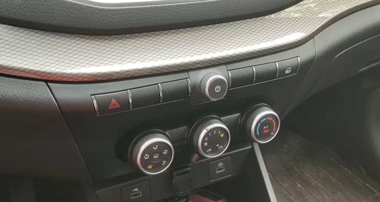 Vesta NG 2025г иногда не работает кондиционер, кнопка красным горит