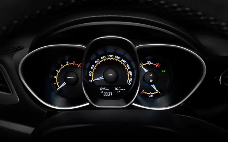 Посторонние звуки при холодном запуске