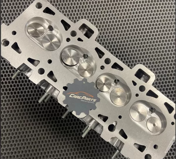 Головка блока цилиндров в сборе с клапанами для двигателя ВАЗ 11186