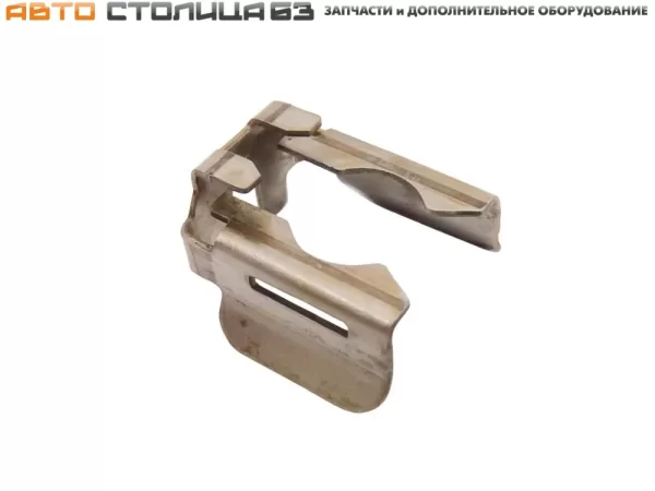 Клипса топливной форсунки нового образца 16-клапанные двигатели LADA