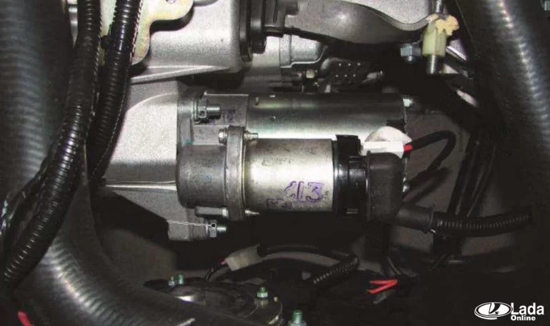 Пропал плюс на стартере Весты