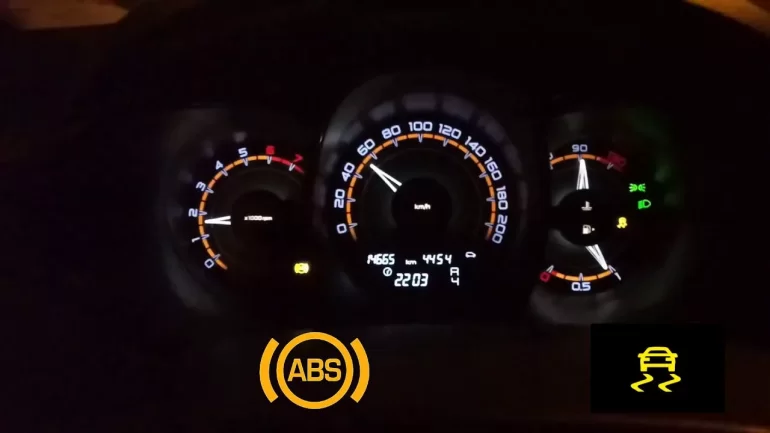 Горят ошибки на панели приборов (abs, esp) и не работает клаксон