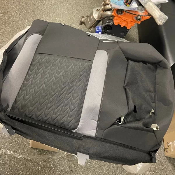 Обивка правой спинки заднего сиденья (под подлокотник) для Lada Vesta