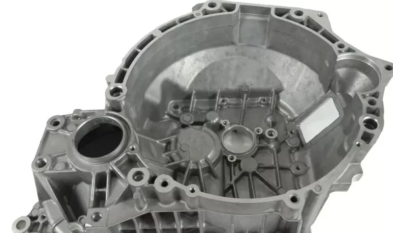 С каким моментом затягивать болты картера КПП 2181 с картером сцепления?