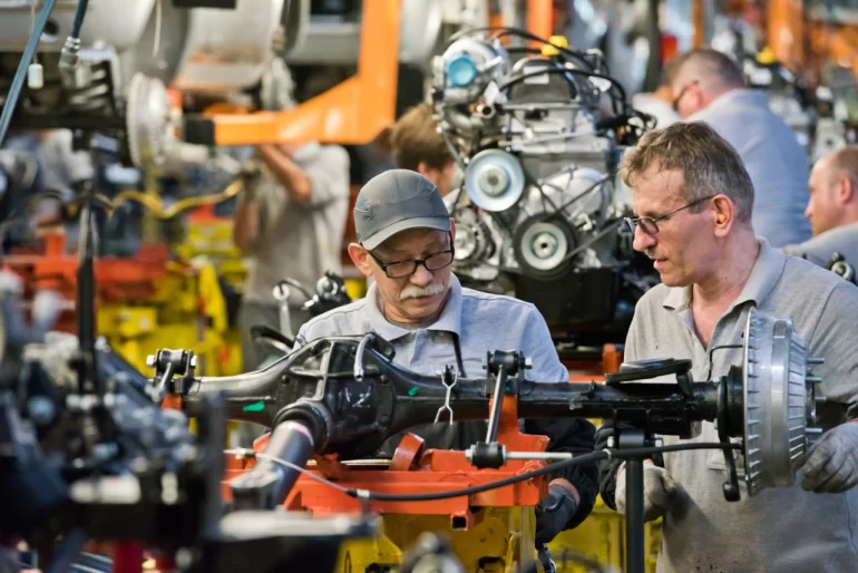 АВТОВАЗ рассказал, что модернизировали на заводе в новогодние праздники