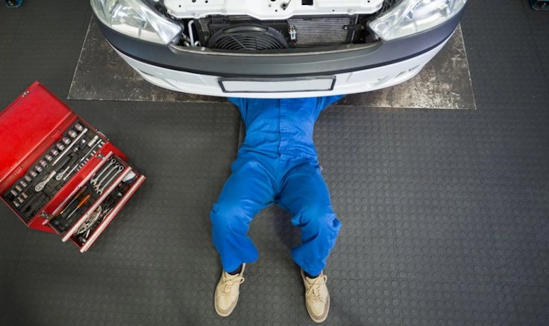 С какими неисправностями автомобиля владельцы справляются сами