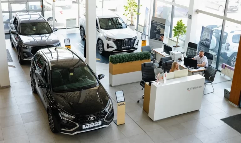 Статистика продаж новых автомобилей в России в январе 2026 года