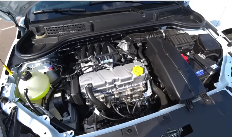 Желтый антифриз с завода, это норма?