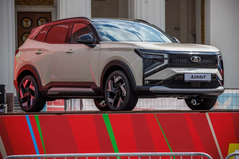 АВТОВАЗ разрабатывает гибрид Lada Azimut