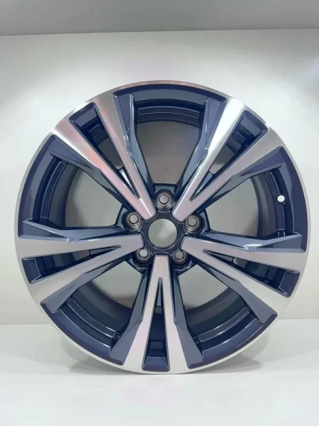 Диск колесный литой 17x7J 5x114,3 ET45 DIA66,1 для Nissan X-Trail